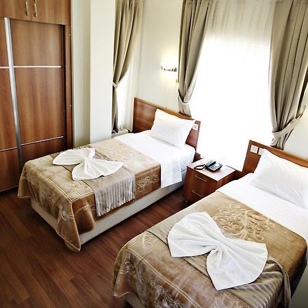 Taksim Palace Hotel Estambul Habitación foto