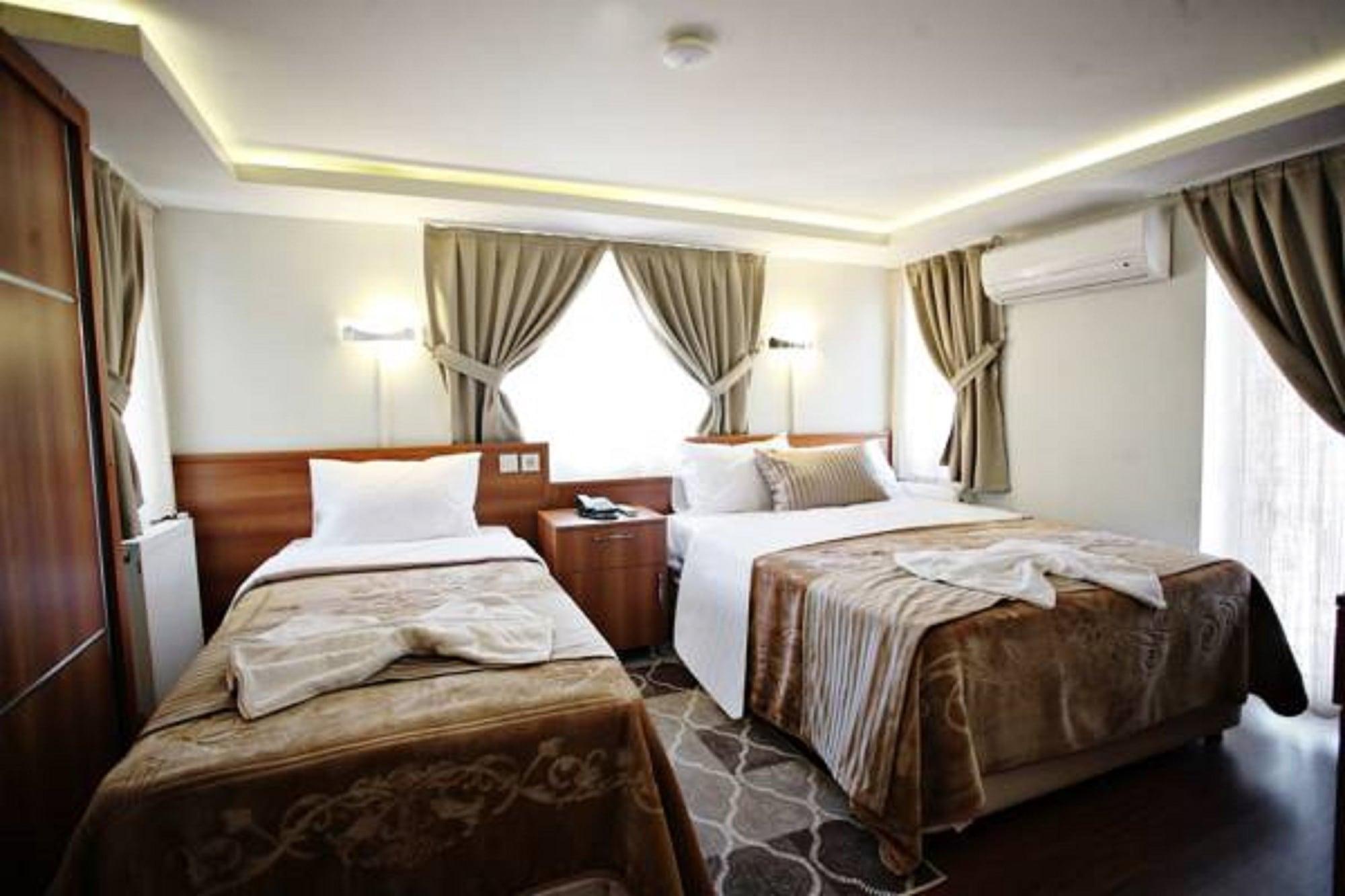 Taksim Palace Hotel Estambul Exterior foto